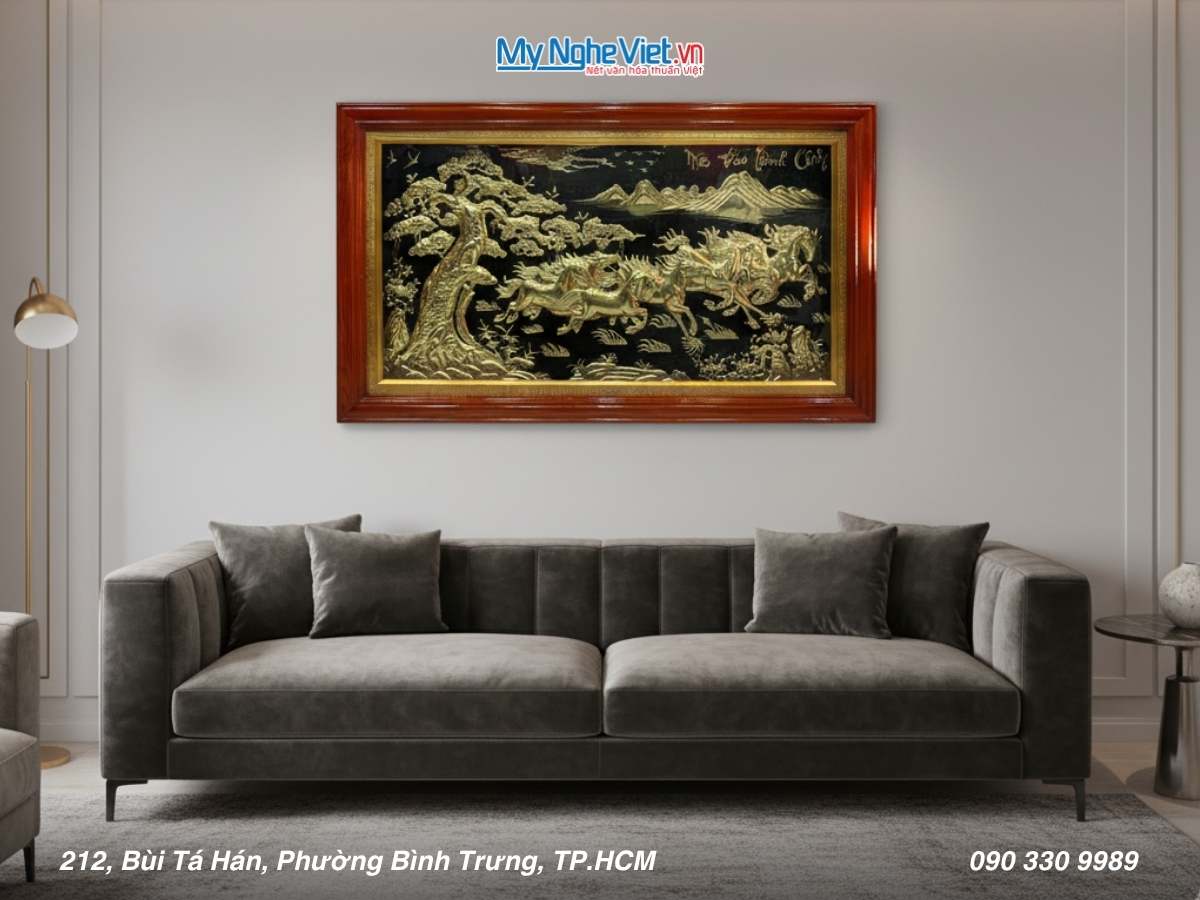 	Tranh đồng Mã Đáo Thành Công Đồng Khung Gỗ hướng sang phải 60x100 MNV-DD60100