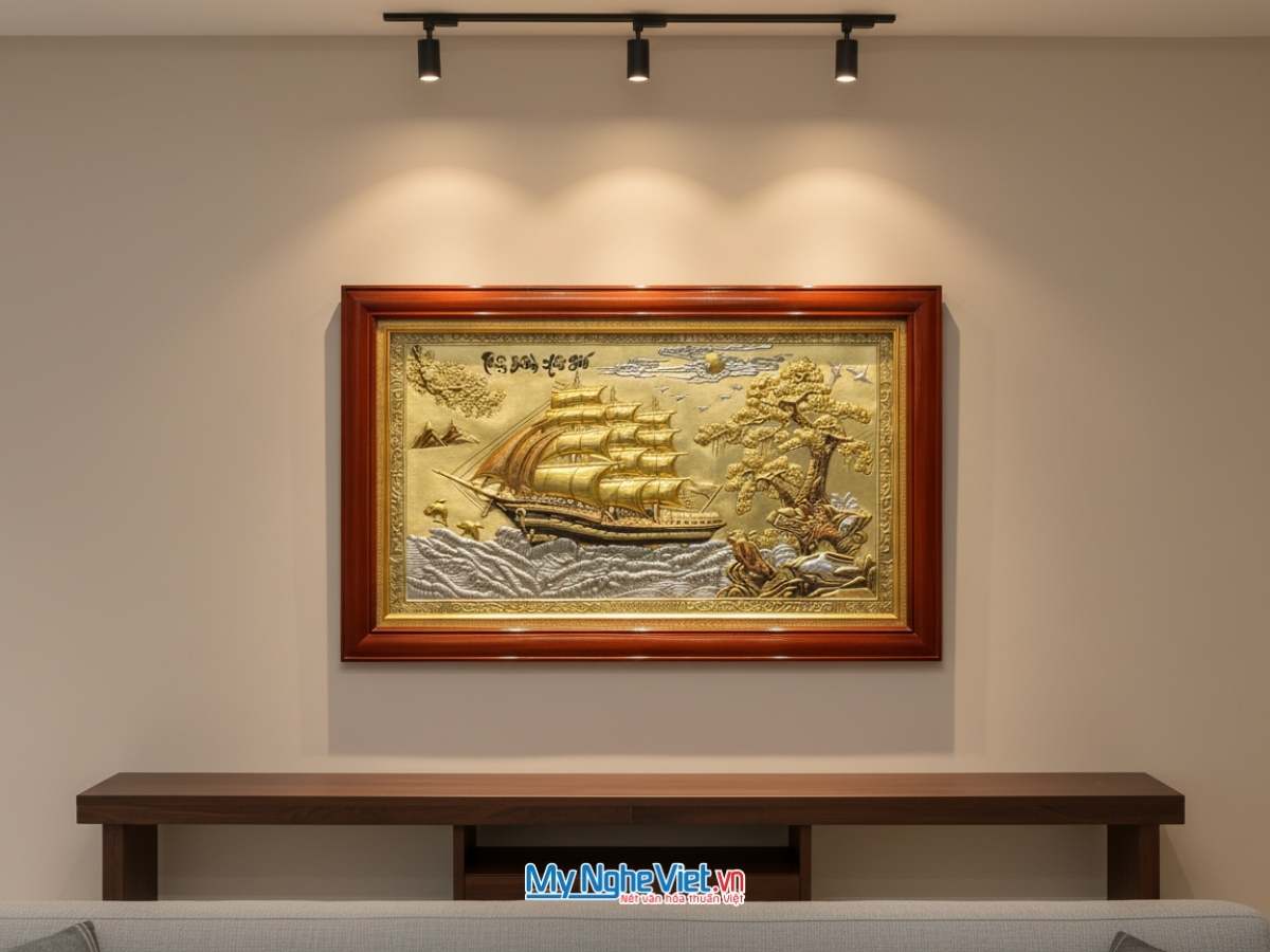 Tranh đồng Thuận Buồm xuôi gió dát vàng hướng trái 75x115 MNV-DD75115