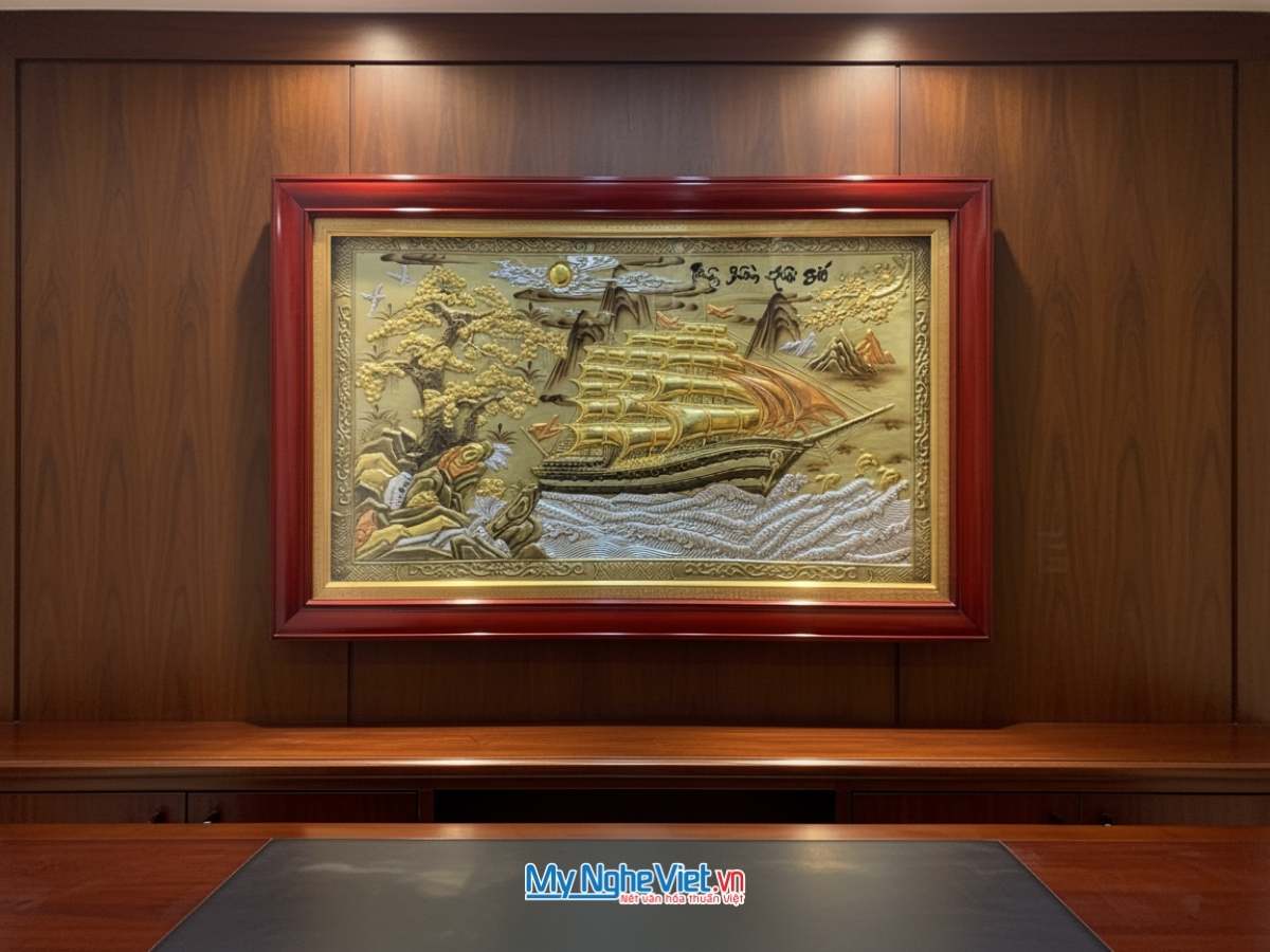 Tranh đồng Thuận Buồm xuôi gió dát vàng hướng phải 75×115 MNV-DD75115.1