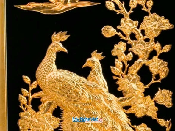 Tranh Đồng Cặp Chim Công Dát Vàng 24k Nền Đen 71x109(cm) TD71-1