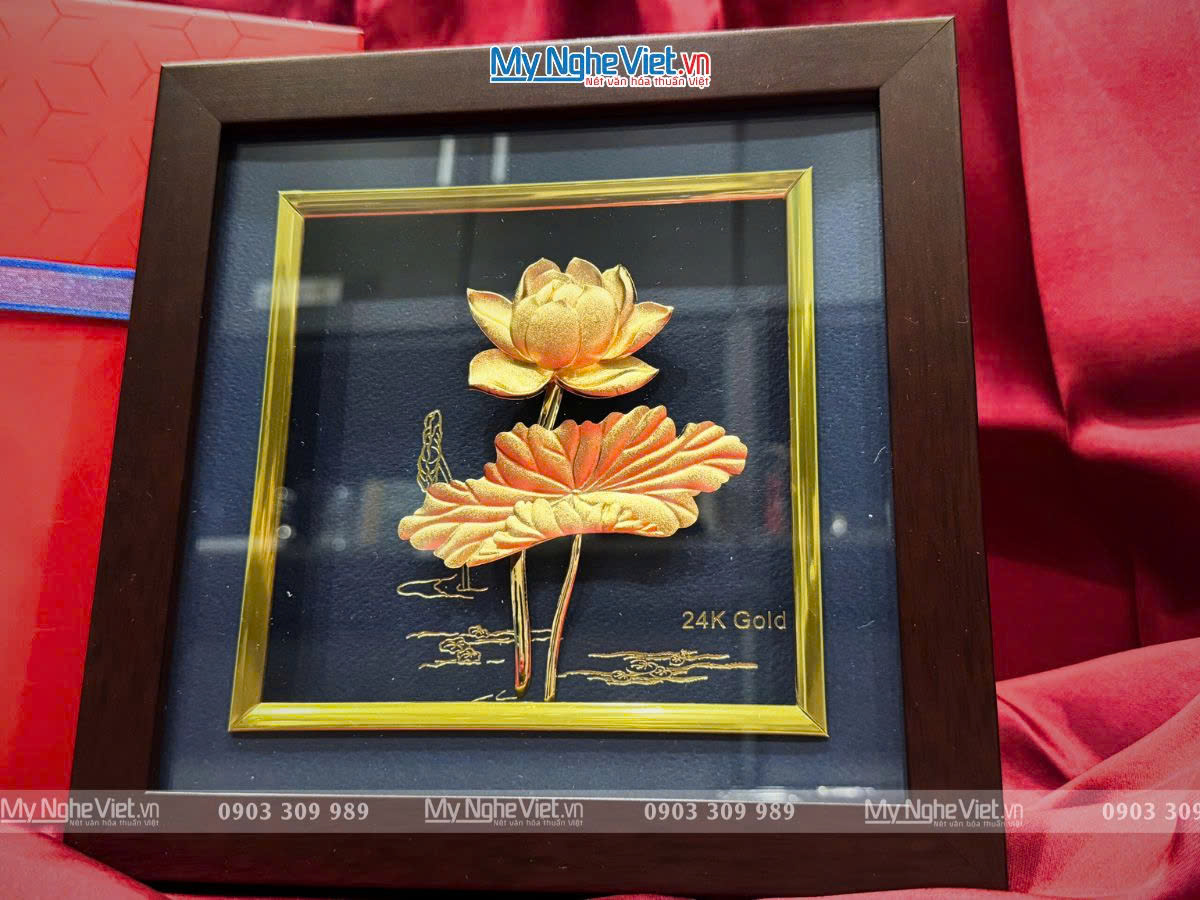  Tranh Hoa Sen Dát Vàng Nền Xanh Để Bàn 24k - MNVHD04.2