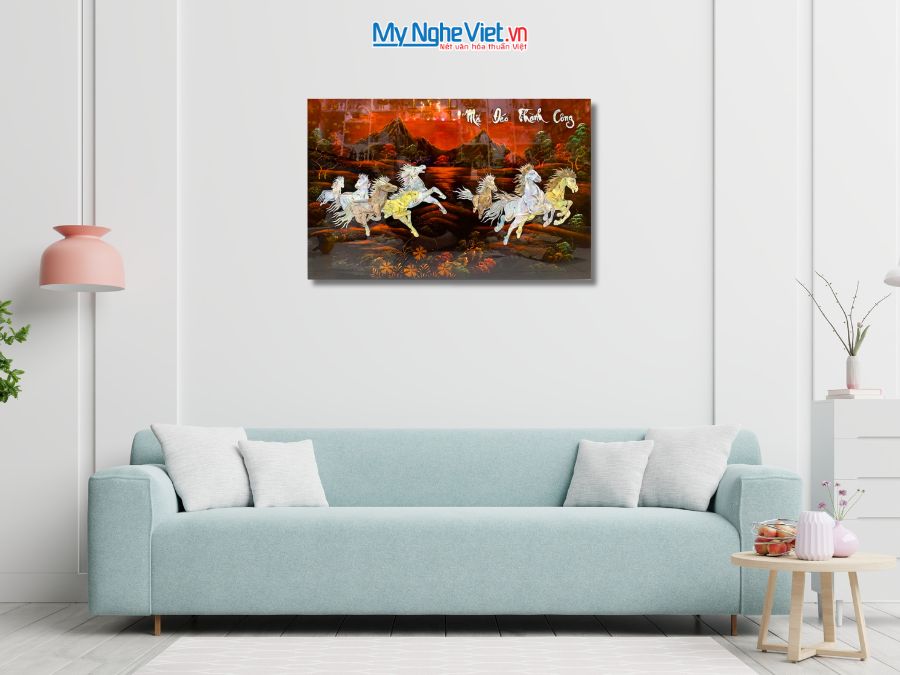 Tranh Mã Đáo Thành Công Cẩn Ốc Nền Ấm 50x80cm TSM588-1