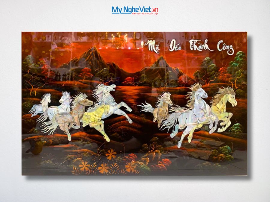 Tranh Mã Đáo Thành Công Cẩn Ốc Nền Ấm 50x80cm TSM588-1