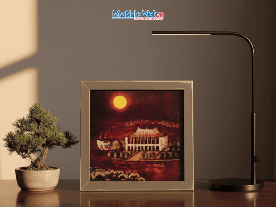 Tranh Sơn Mài Bến Nhà Rồng 35x35cm MNVTBL009