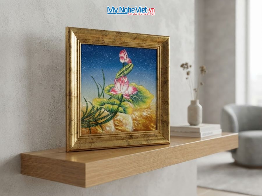 Tranh Sơn Mài Hoa Sen Cẩn Trứng Cao Cấp 33x33cm MNV-TSM300