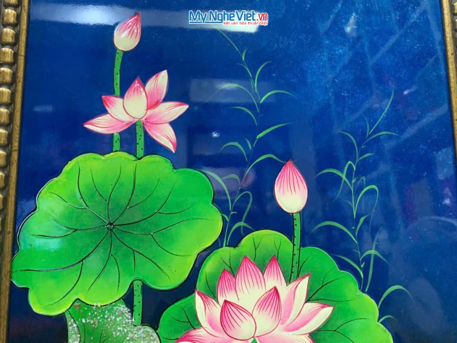 Tranh Sơn Mài Hoa Sen Đắp Nổi Nền Xanh 54x74cm TSM571-1.6.2
