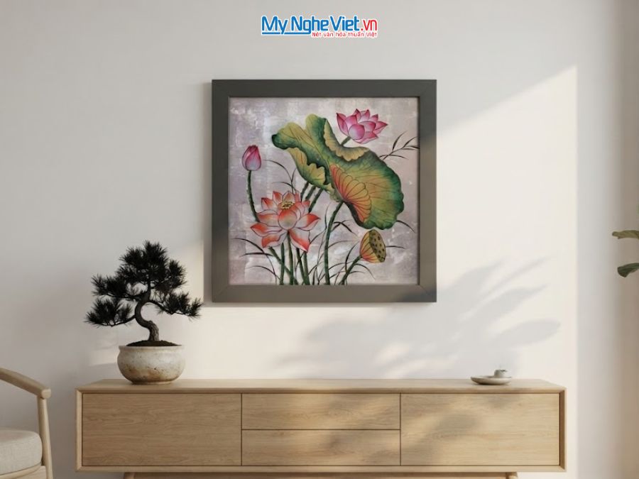 Tranh Sơn Mài Hoa Sen Dát Bạc 35x35cm TSMTBL35