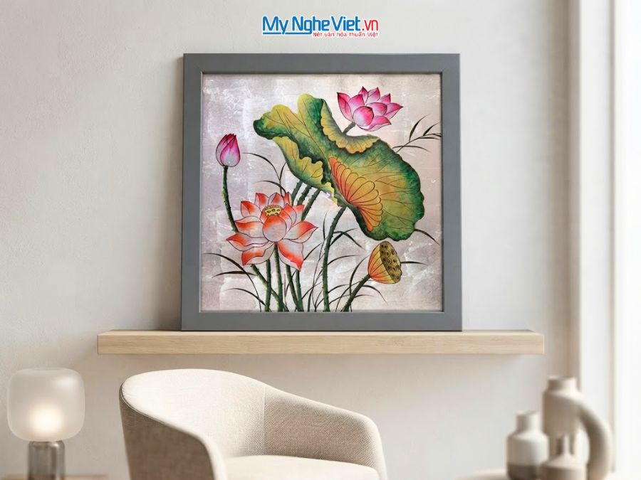 Tranh Sơn Mài Hoa Sen Dát Bạc 35x35cm TSMTBL35