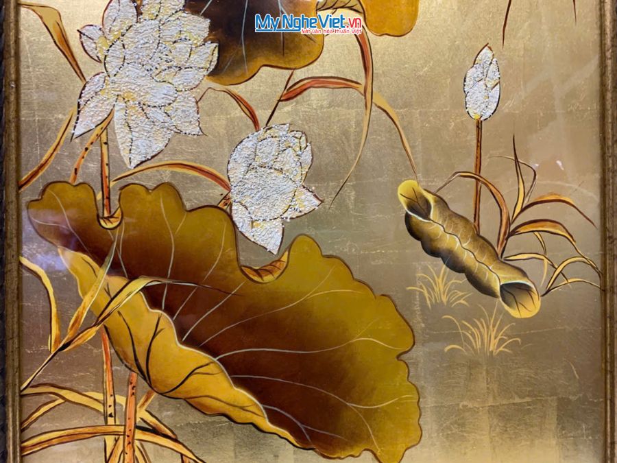 Tranh Sơn Mài Hoa Sen Trắng Dát Vàng 54x74cm TSM571-1.4