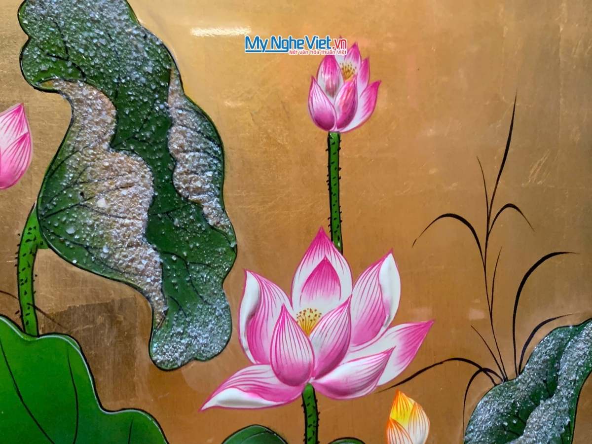 Tranh sơn mài sen đắp nổi dát vàng 40x60 có khung 54x74cm TSM571-1.11