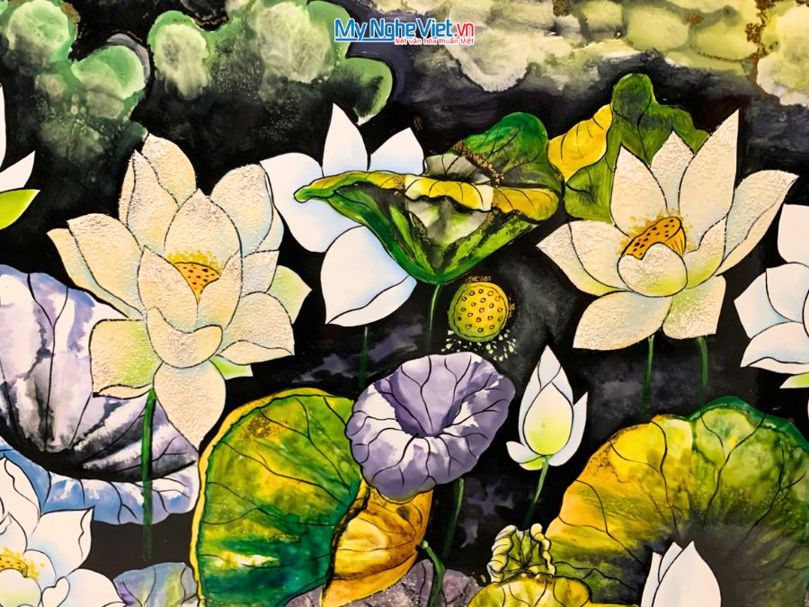 Tranh Sơn Mài Hoa Sen Cẩn Trứng Cao Cấp Nền Đen 75x135cm TSM60120K-HSCT