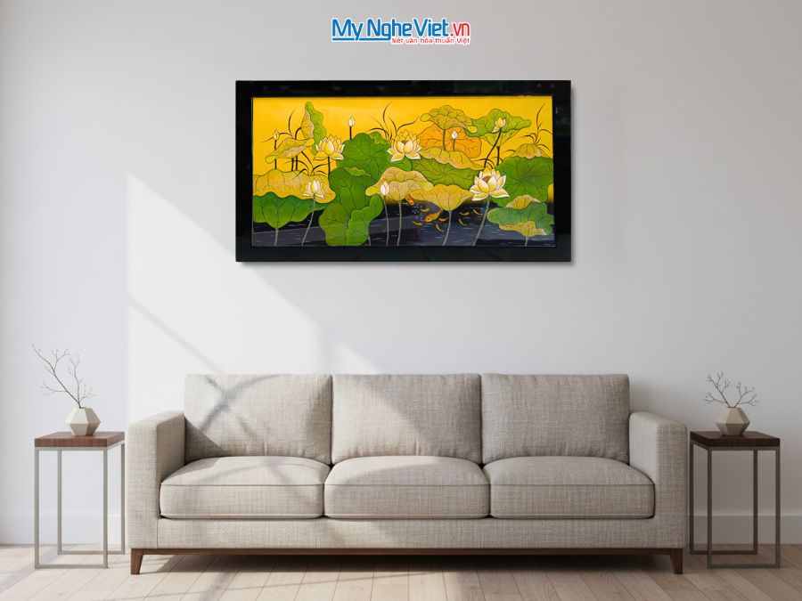 Tranh Sơn Mài Hoa Sen Vẽ Tay Cao Cấp Nền Vàng 75x135cm TSM7139.S