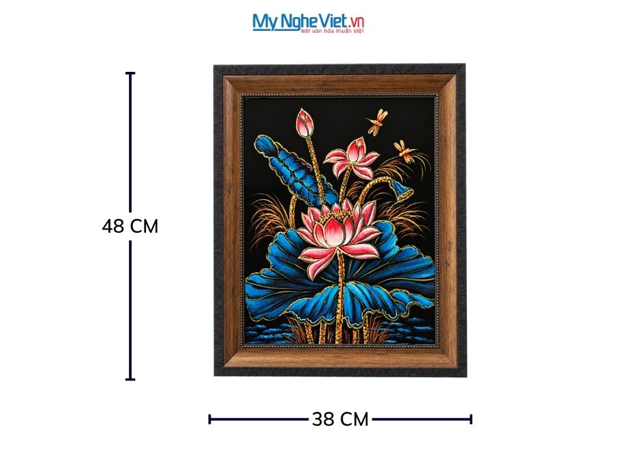 Tranh Sơn Mài Hoa Sen Nền Xanh Đen Cao Cấp 38x48cm TSMDH3848-1