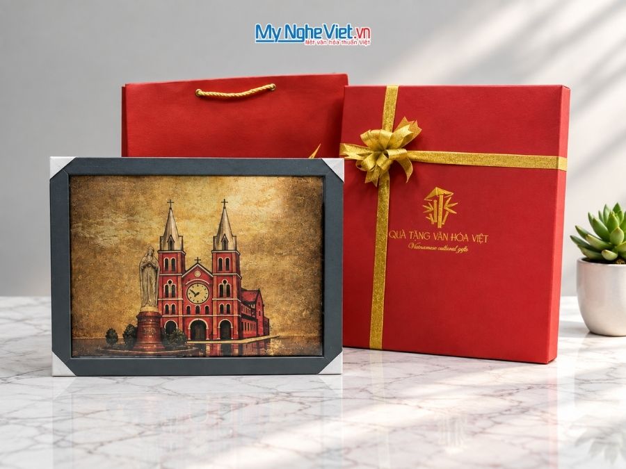 Tranh Sơn Mài Nhà Thờ Đức Bà 35x45cm TSM3545-1.19