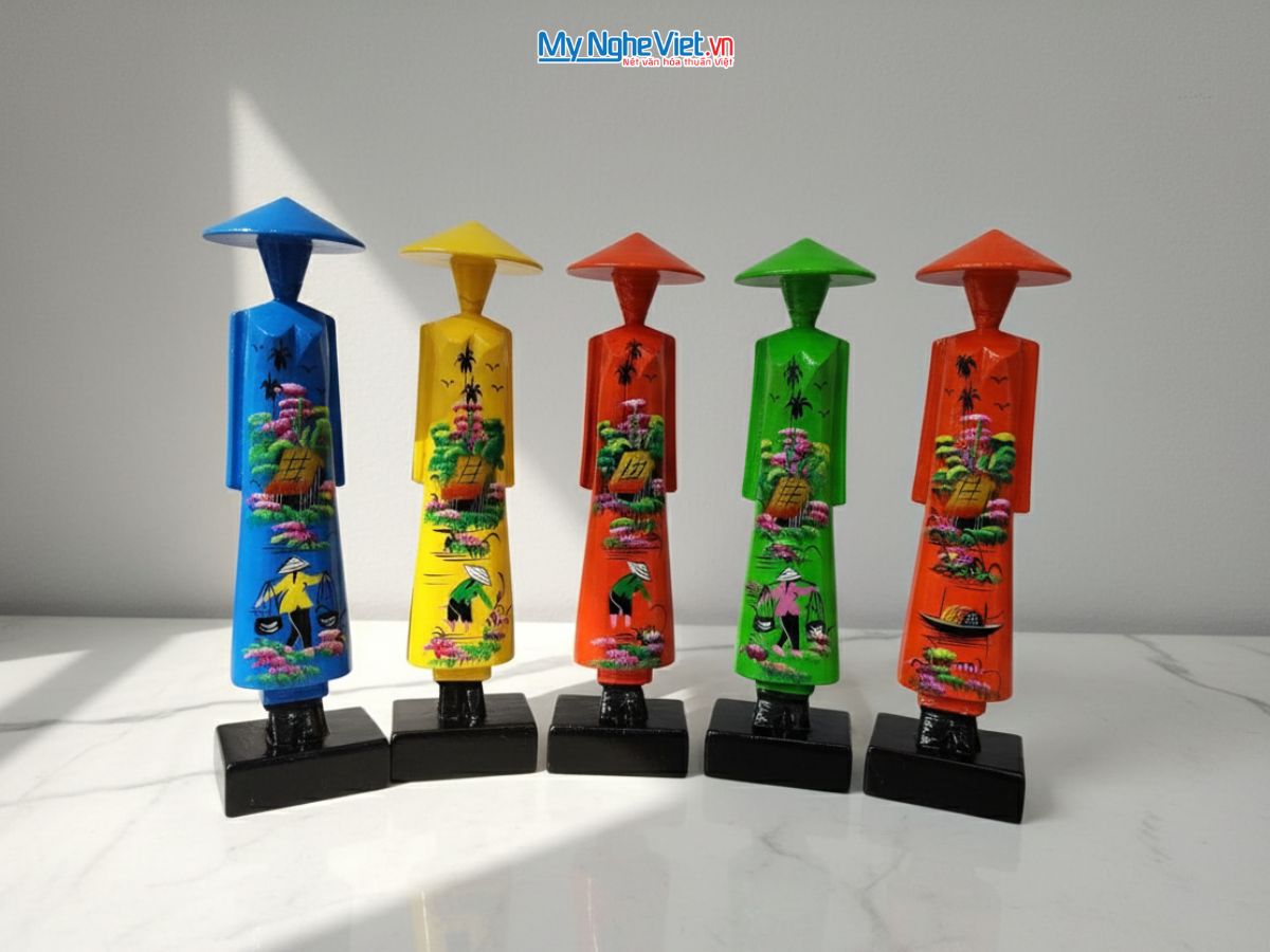 Tượng Sơn Mài Cô Gái Áo Dài Vẽ Đồng Quê H25 MNV-MISS25V