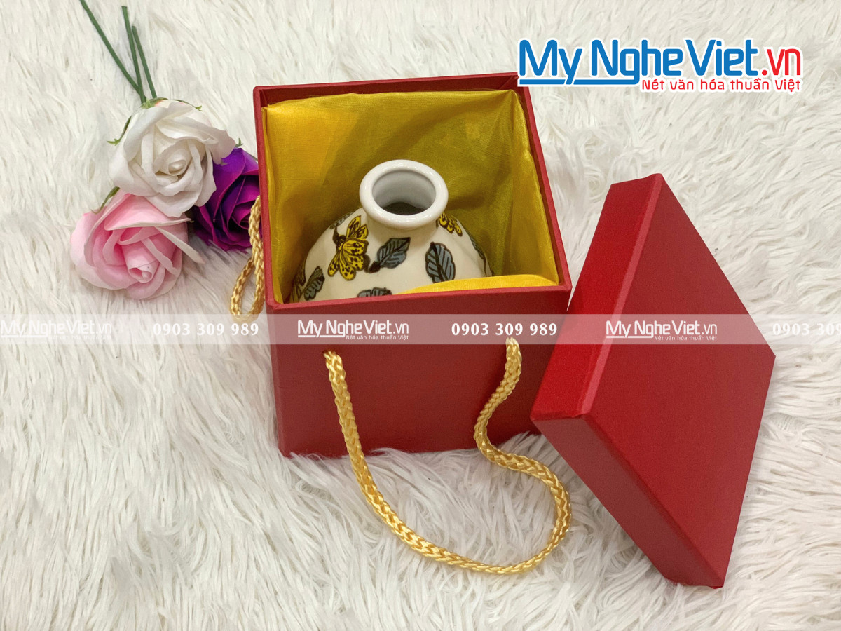 Set quà tặng lọ hoa mini vẽ tay cao cấp + hộp xi MNV-HBT12/4